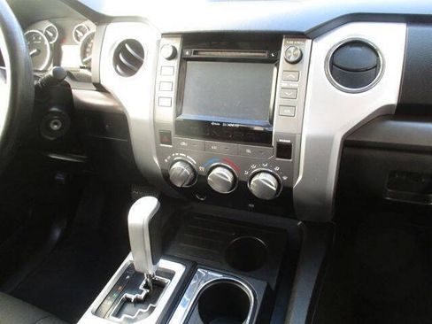 Used 2014 Toyota Tundra SR5 w/ SR5 Upgrade Package RWD image 9