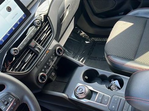 Used 2025 Ford Escape ST-Line AWD/4WD image 27