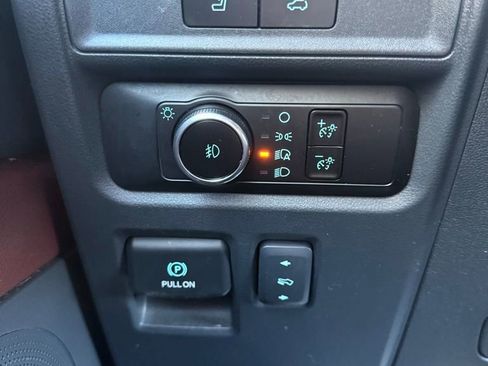 Used 2023 Ford Expedition Max Limited image 26