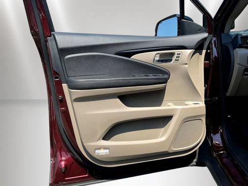 Used 2022 Honda Pilot Elite image 22