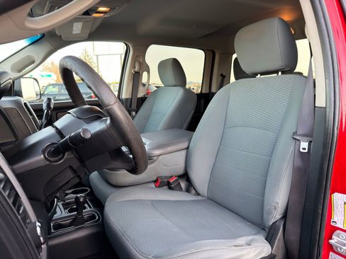 Used 2017 RAM 3500 Tradesman w/ Chrome Appearance Group image 14