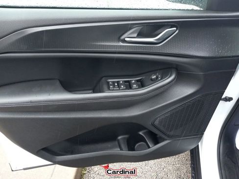 Used 2024 Jeep Grand Cherokee L Laredo image 19