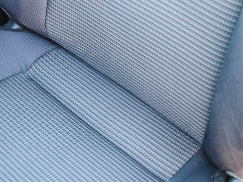 Used 2023 Toyota Highlander LE image 22