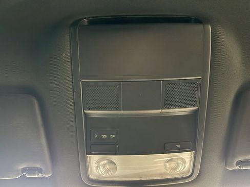 Used 2017 Volkswagen Beetle 1.8T S image 32