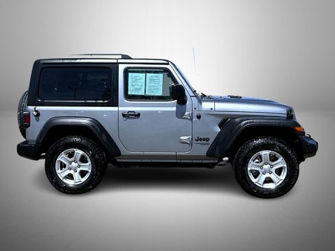 Used 2021 Jeep Wrangler Sport S image 4