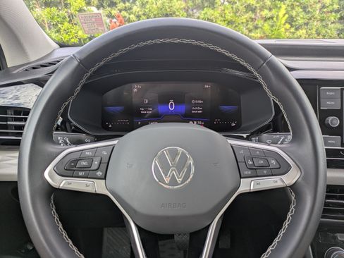 Certified 2023 Volkswagen Taos S FWD image 26