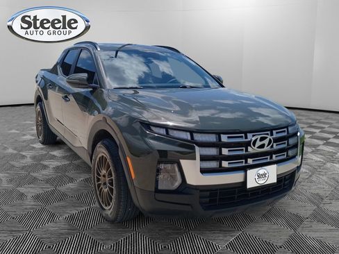 Used 2025 Hyundai Santa Cruz SEL FWD image 3
