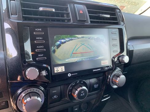 Used 2024 Toyota 4Runner TRD Off-Road Premium w/ Off Road Premium Plus Package AWD/4WD image 25