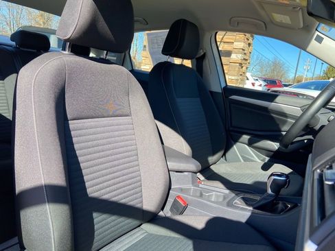 Used 2024 Volkswagen Jetta S image 27