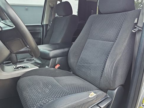 Used 2011 Toyota Tundra 4x4 Double Cab w/ Tow Pkg image 20