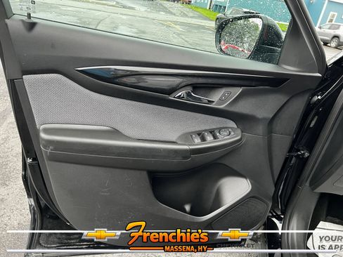 Used 2026 Chevrolet TrailBlazer LT AWD/4WD image 9