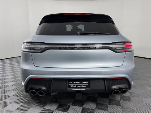 Certified 2026 Porsche Macan AWD/4WD image 10