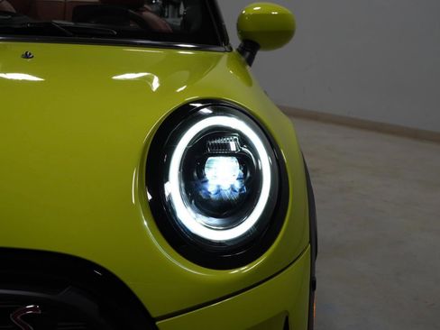 Certified 2023 MINI Cooper S FWD image 31