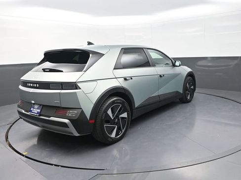 New 2026 Hyundai Ioniq 5 SEL AWD/4WD image 8