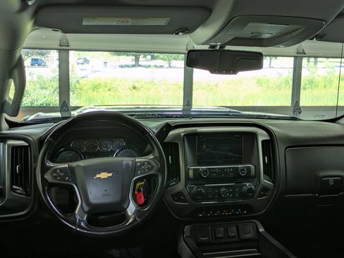Used 2019 Chevrolet Silverado 2500 LTZ w/ Duramax Plus Package AWD/4WD image 8