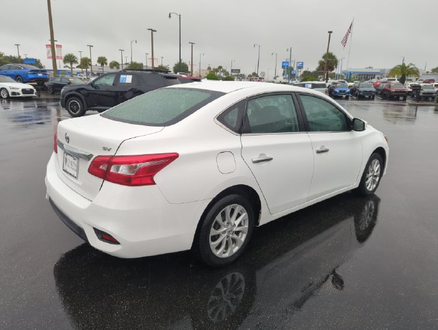 Used 2019 Nissan Sentra SV FWD image 6
