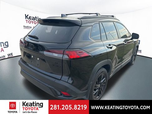 Used 2024 Toyota Corolla Cross AWD Hybrid image 7