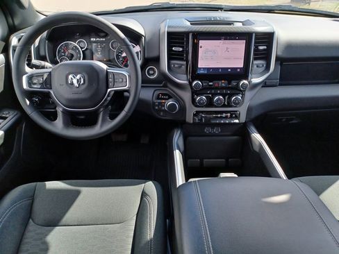 Used 2025 RAM 1500 Big Horn AWD/4WD image 27