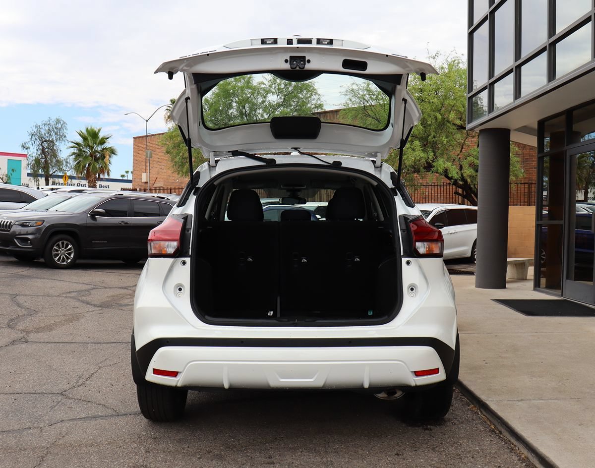 Used 2023 Nissan Kicks SV FWD image 22
