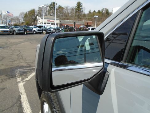 Certified 2024 GMC Sierra 2500 SLE image 20