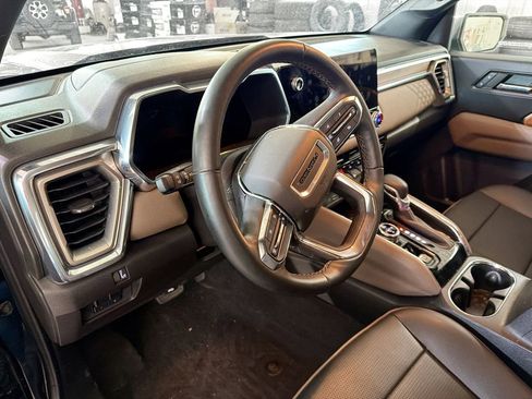 Used 2023 GMC Canyon Denali AWD/4WD image 8