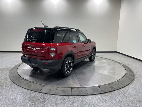 Used 2025 Ford Bronco Sport Outer Banks w/ Outer Banks Tech Package+ AWD/4WD image 6