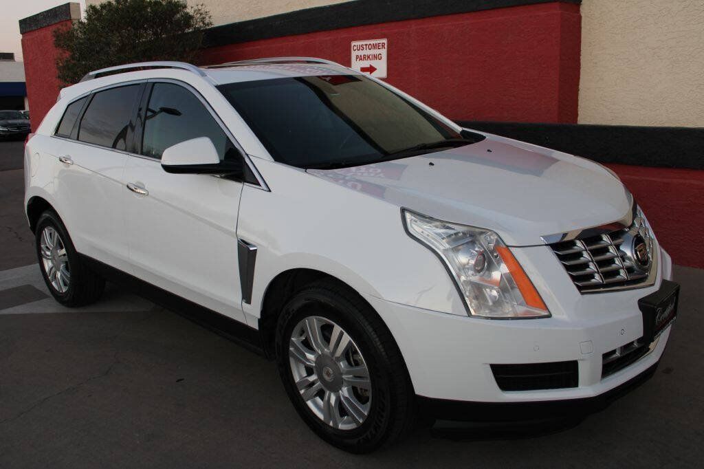 Used 2015 Cadillac SRX Luxury FWD image 5