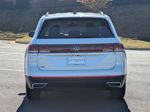 New 2026 Volkswagen Atlas SE FWD image 5