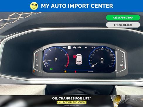 Used 2025 Volkswagen Taos SEL w/ Black Wheel Plus Package AWD/4WD image 18