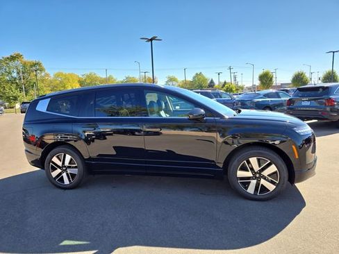 New 2026 Hyundai Ioniq 9 SEL image 5