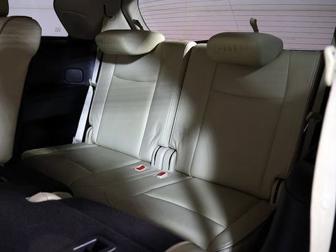 Used 2019 INFINITI QX60 Luxe w/ Essential Package AWD/4WD image 14