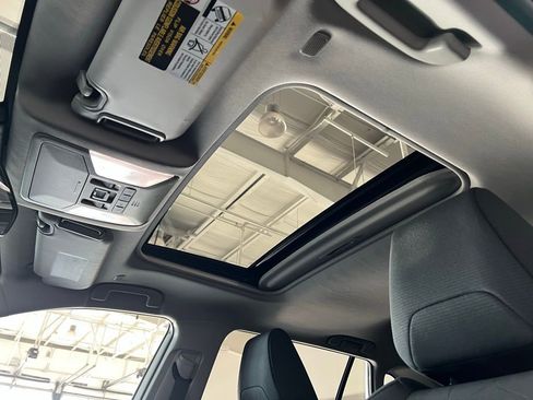 Used 2024 Toyota RAV4 XLE w/ Convenience Package image 16