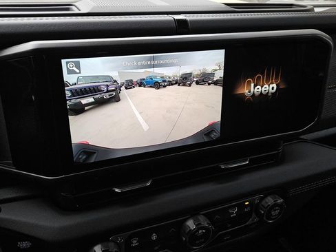 New 2026 Jeep Gladiator Mojave image 18