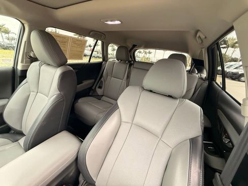 Used 2024 Subaru Outback Limited image 22