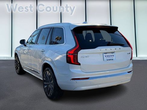 Certified 2025 Volvo XC90 B6 Plus image 7