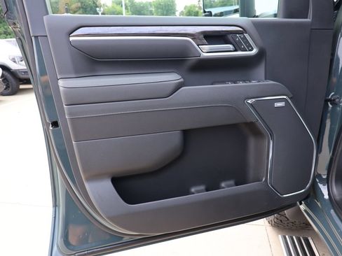 New 2026 Chevrolet Silverado 2500 LTZ w/ LTZ Plus Package AWD/4WD image 12