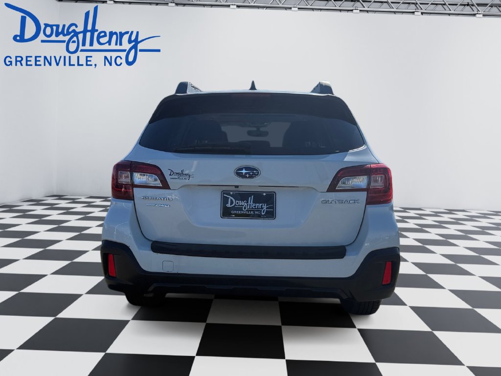 Used 2019 Subaru Outback 2.5i Premium w/ Popular Package #2 AWD/4WD image 4