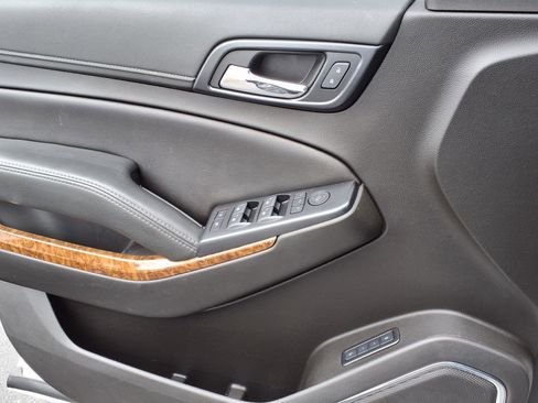 Used 2020 Chevrolet Tahoe Premier image 19