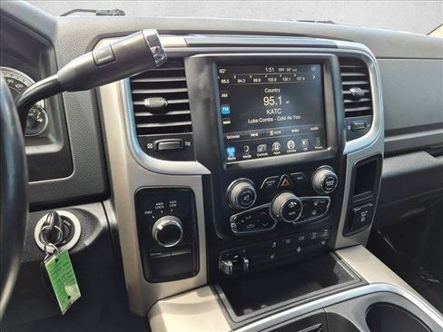 Used 2017 RAM 2500 Big Horn w/ Sport Appearance Group AWD/4WD image 14