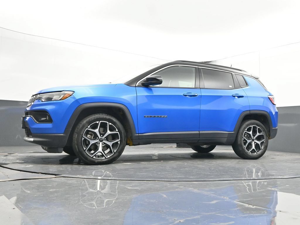 Used 2025 Jeep Compass Limited AWD/4WD image 45