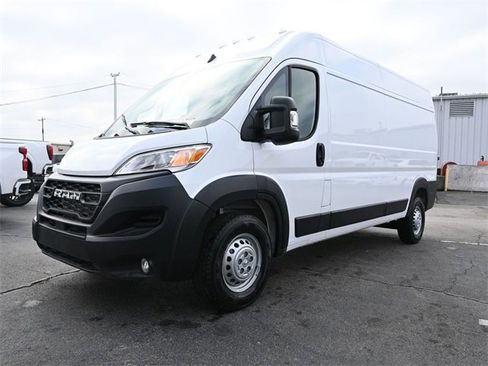 New 2026 RAM ProMaster 2500 w/ Premium Convenience Group image 40