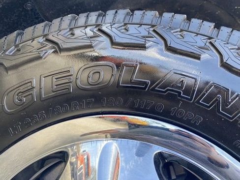 Used 2024 Chevrolet Silverado 3500 LT w/ Convenience Package image 70