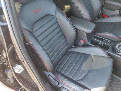 Used 2022 Kia Forte GT w/ GT2 Package image 18