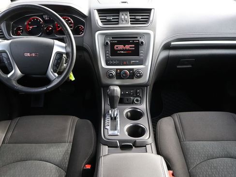 Used 2016 GMC Acadia SLE image 14