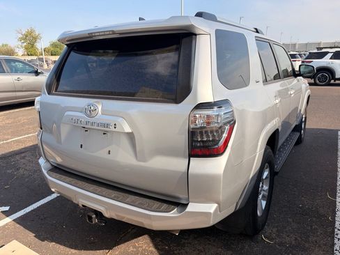Used 2024 Toyota 4Runner SR5 RWD image 5