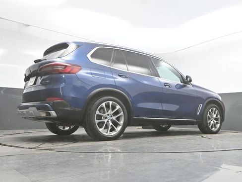 Used 2023 BMW X5 xDrive40i w/ Premium Package image 41