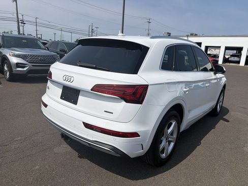 Used 2023 Audi Q5 2.0T Premium w/ Convenience Package AWD/4WD image 5