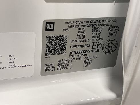 Used 2024 GMC Sierra 1500 SLE image 27