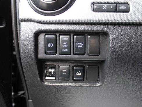 Used 2019 Nissan Titan PRO-4X w/ Pro-4x Utility Package image 22