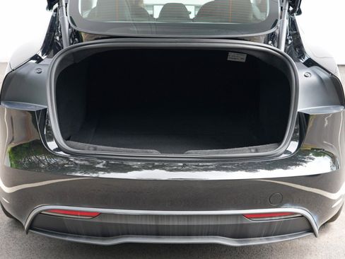 Used 2024 Tesla Model 3 RWD image 10